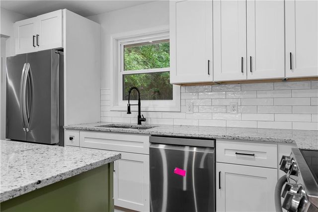 5270 Longmeadow Lane, Atlanta, GA 30349