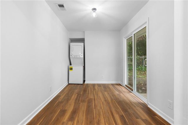 5270 Longmeadow Lane, Atlanta, GA 30349
