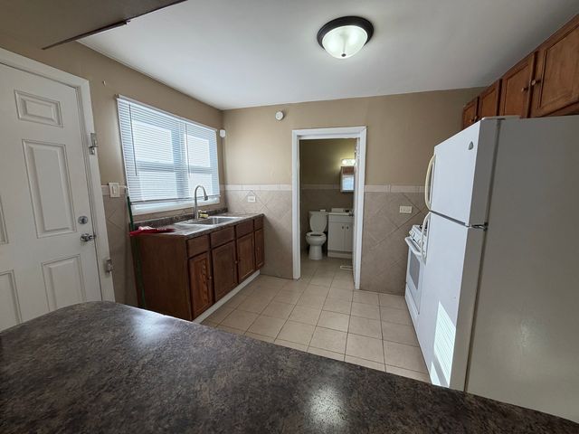 16130 JUSTINE Street, Markham, IL 60428