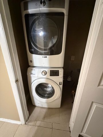 16130 JUSTINE Street, Markham, IL 60428