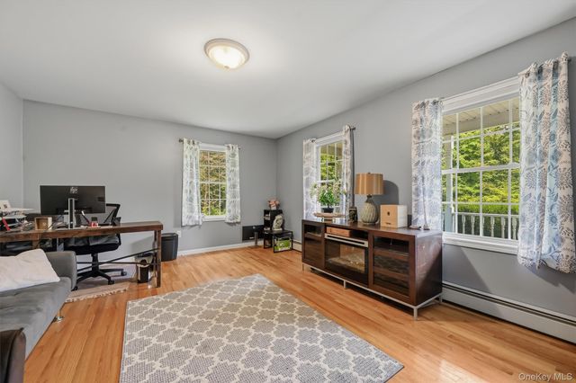 25 Mitchell Lane, Westtown, NY 10998