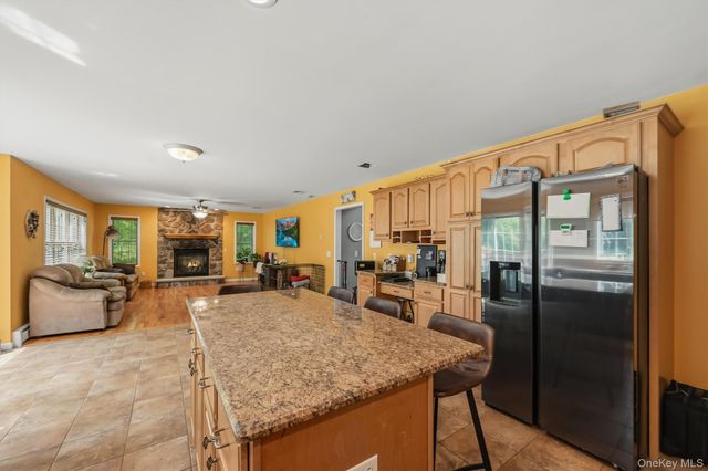 25 Mitchell Lane, Westtown, NY 10998