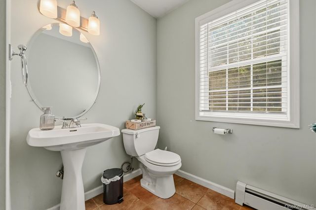 25 Mitchell Lane, Westtown, NY 10998