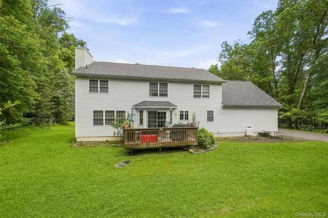 25 Mitchell Lane, Westtown, NY 10998