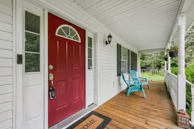 25 Mitchell Lane, Westtown, NY 10998