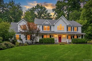 25 Mitchell Lane, Westtown, NY 10998