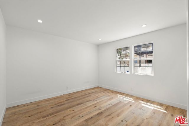 3748 Veteran, Los Angeles, CA 90034