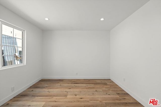 3748 Veteran, Los Angeles, CA 90034