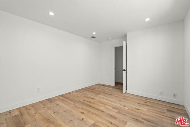 3748 Veteran, Los Angeles, CA 90034