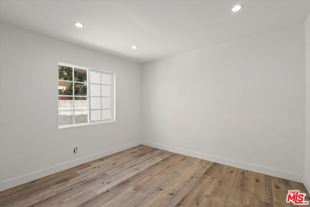 3748 Veteran, Los Angeles, CA 90034