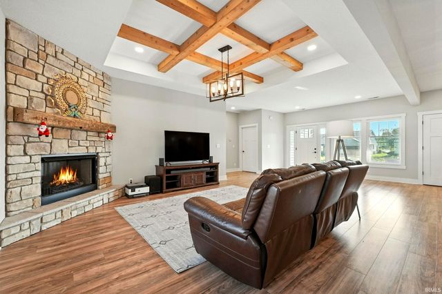 10609 Bay Bridge Road, Fort Wayne, IN 46845