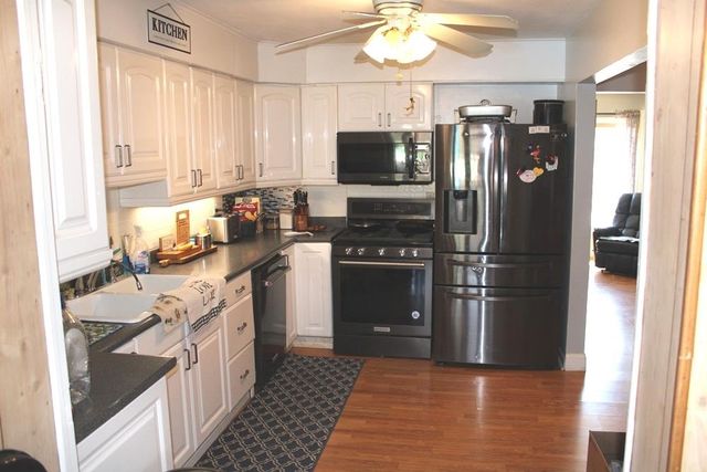 1749 Lake Drive, Harrison, MI 48625
