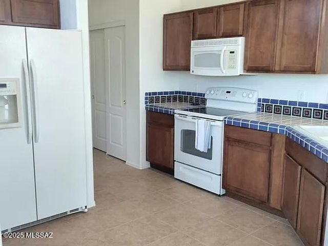 1867 Calle Caracol, Rio Rico, AZ 85648