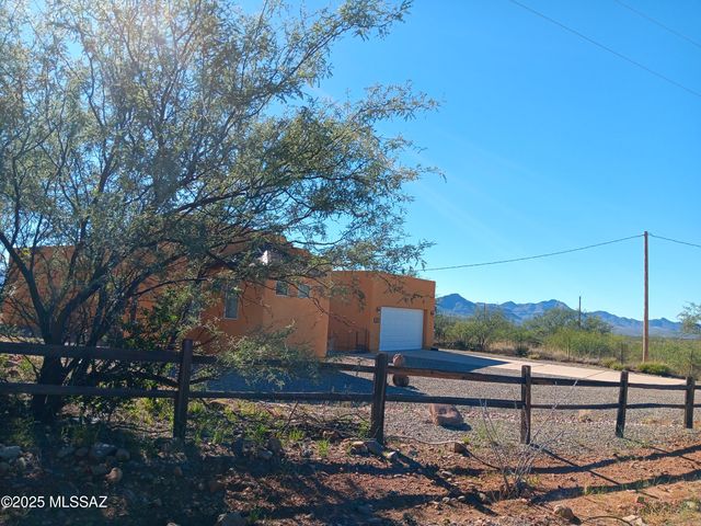 1867 Calle Caracol, Rio Rico, AZ 85648