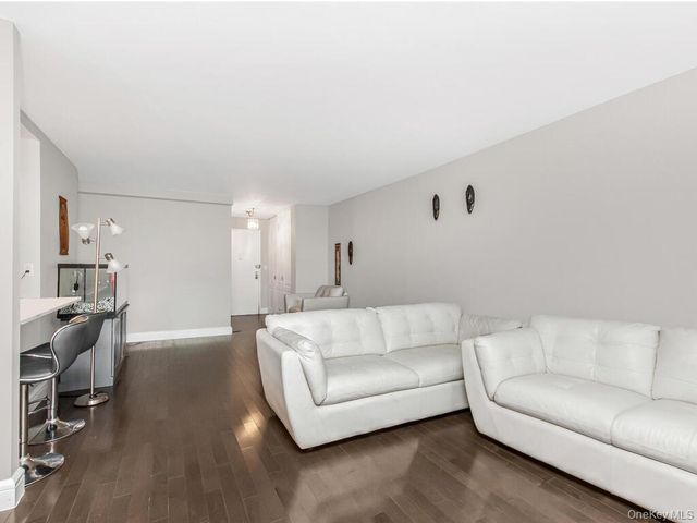 1841 Central Park Avenue 16A, Yonkers, NY 10710