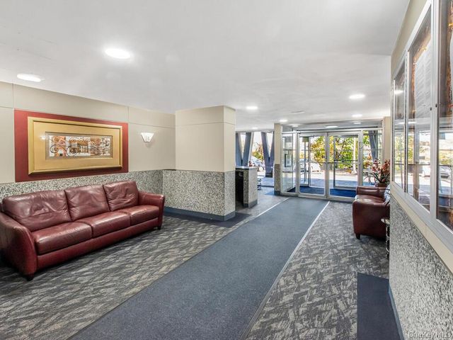 1841 Central Park Avenue 16A, Yonkers, NY 10710