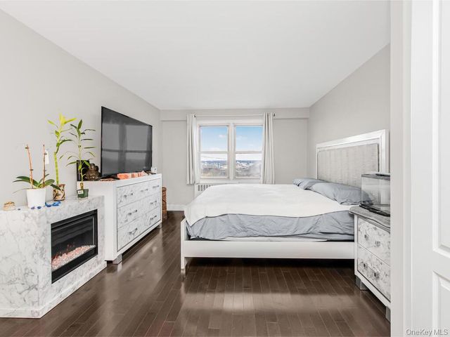 1841 Central Park Avenue 16A, Yonkers, NY 10710