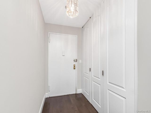 1841 Central Park Avenue 16A, Yonkers, NY 10710