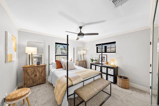 313 JAMES ST, Boerne, TX 78006