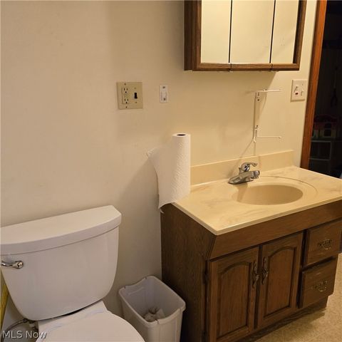 38700 Johnnycake Ridge Road, Willoughby, OH 44094