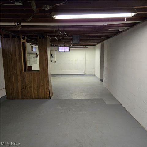 38700 Johnnycake Ridge Road, Willoughby, OH 44094