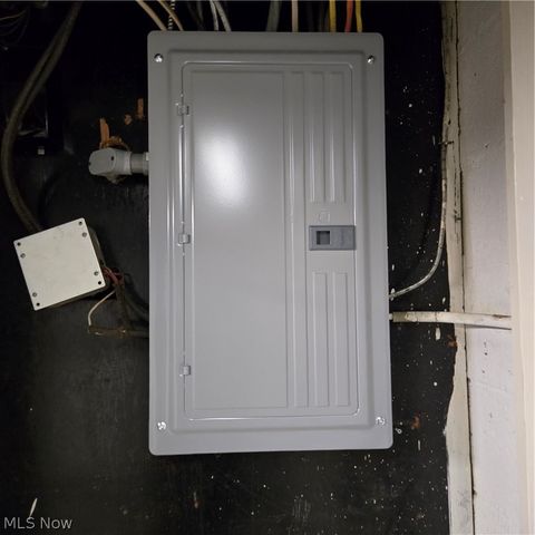 38700 Johnnycake Ridge Road, Willoughby, OH 44094