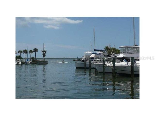 2833 ORANGE TREE CIRCLE N C, Palm Harbor, FL 34684