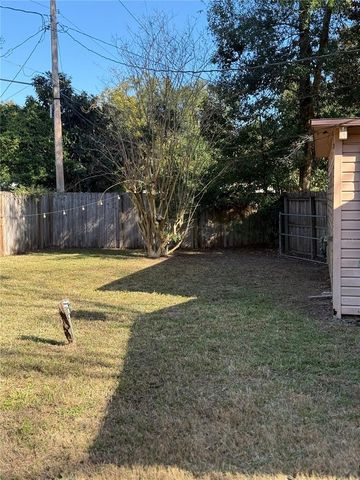 1106 NE 20TH PLACE, Gainesville, FL 32609