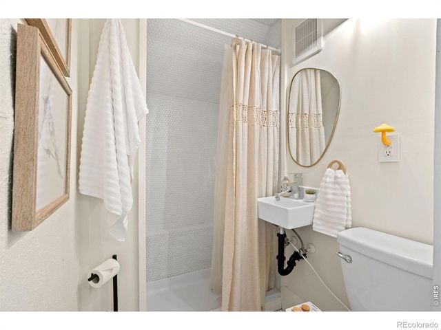 201 E Cleveland Street, Lafayette, CO 80026