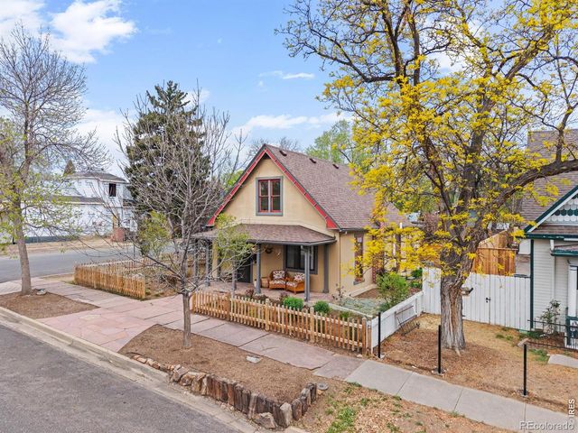 201 E Cleveland Street, Lafayette, CO 80026