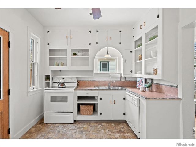 201 E Cleveland Street, Lafayette, CO 80026