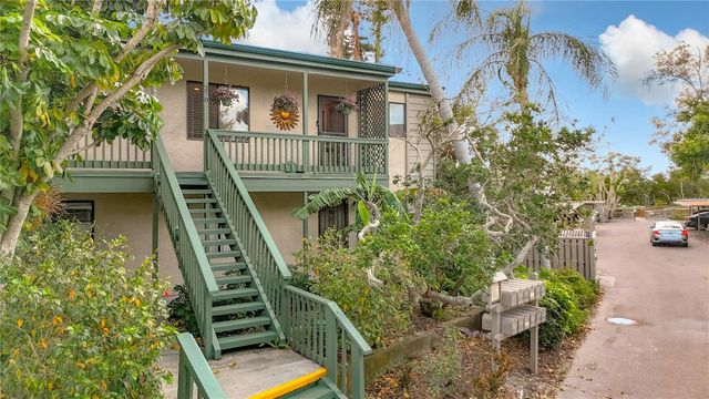 1510 PELICAN POINT DRIVE BA270, Sarasota, FL 34231