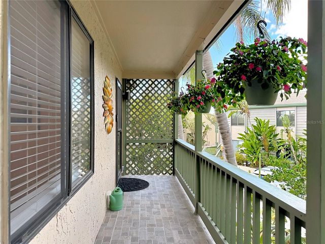 1510 PELICAN POINT DRIVE BA270, Sarasota, FL 34231