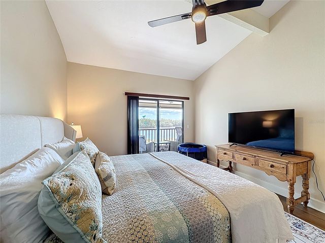 1510 PELICAN POINT DRIVE BA270, Sarasota, FL 34231