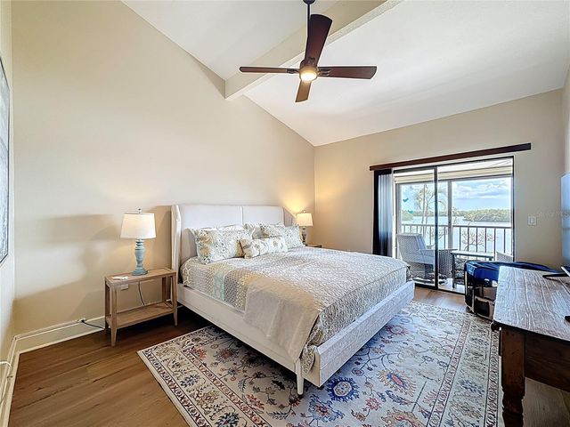 1510 PELICAN POINT DRIVE BA270, Sarasota, FL 34231