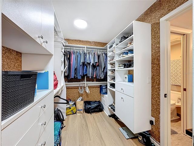 1510 PELICAN POINT DRIVE BA270, Sarasota, FL 34231