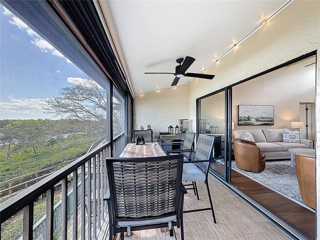 1510 PELICAN POINT DRIVE BA270, Sarasota, FL 34231