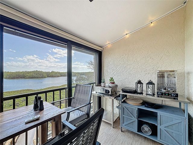 1510 PELICAN POINT DRIVE BA270, Sarasota, FL 34231