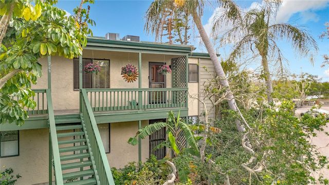 1510 PELICAN POINT DRIVE BA270, Sarasota, FL 34231