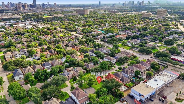 5115 Locust Street, Bellaire, TX 77401