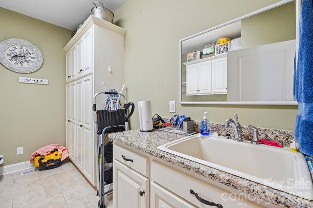 6777 Houser Farm Road, Vale, NC 28168