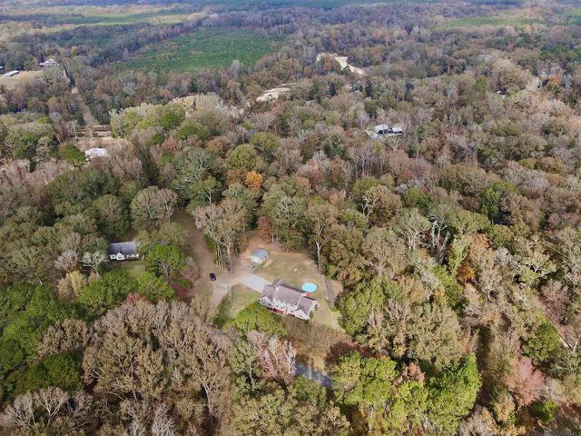 9839 Byrnes Rd, St Francisville, LA 70775