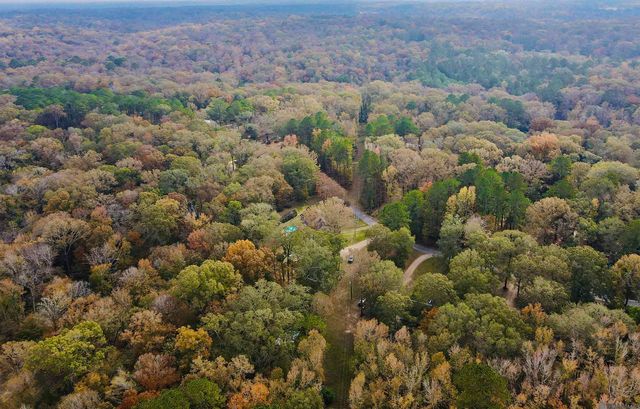 9839 Byrnes Rd, St Francisville, LA 70775