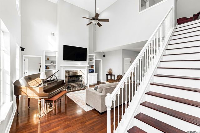 9839 Byrnes Rd, St Francisville, LA 70775