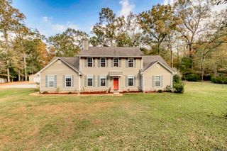 9839 Byrnes Rd, St Francisville, LA 70775