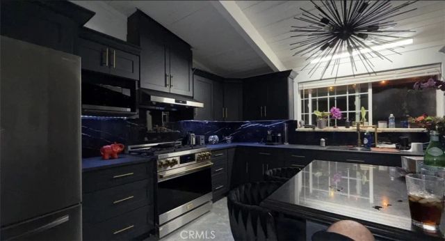 9197 Haddon, Sun Valley, CA 91352