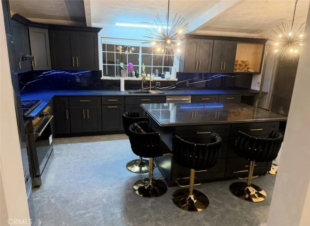 9197 Haddon, Sun Valley, CA 91352