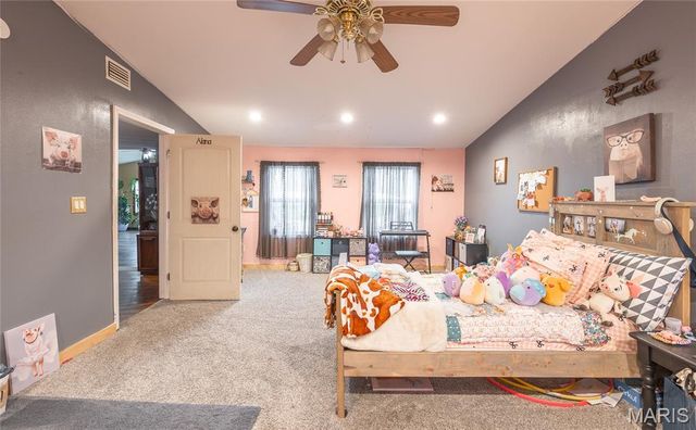 12620 County Road 2210, St James, MO 65559