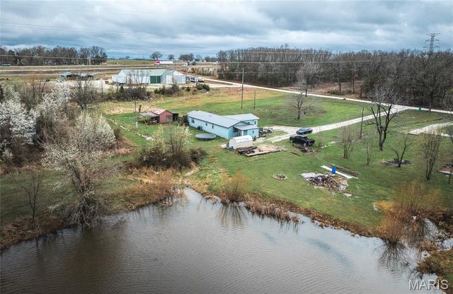 12620 County Road 2210, St James, MO 65559