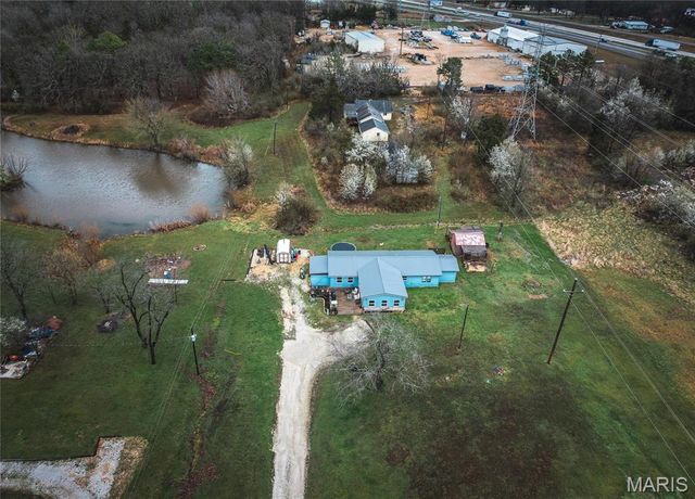 12620 County Road 2210, St James, MO 65559